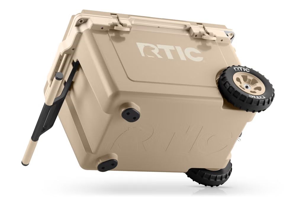 Hielera RTIC 52 QT | 78 Latas Ultra-Light Hard Cooler con Ruedas